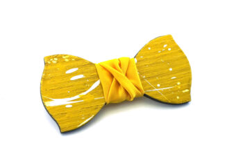 papillon legno Gigetto farfallino schizzi vernice giallo bianco