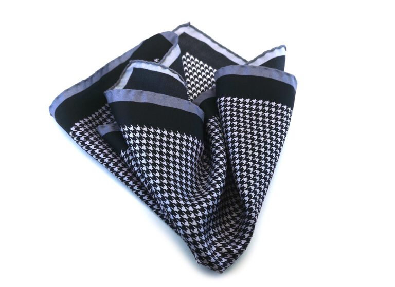 Pochette Da Tasca In Pura Seta Con Pois Bianchi – 100% Made In Italy – Alta Qualità – Ideale Per Matrimoni E Cerimonie – Colori Vari