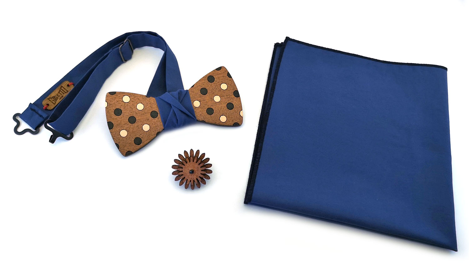 papillon spilla legno pois fazzoletto taschino blu rosa
