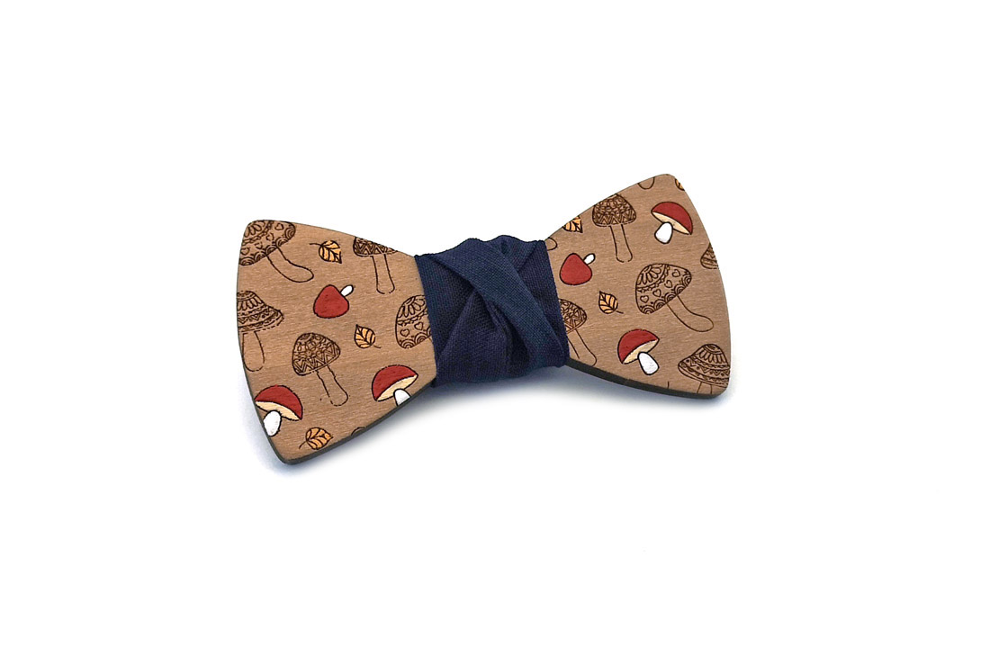 gigetto1910 papillon legno funghi dipinto a mano blu