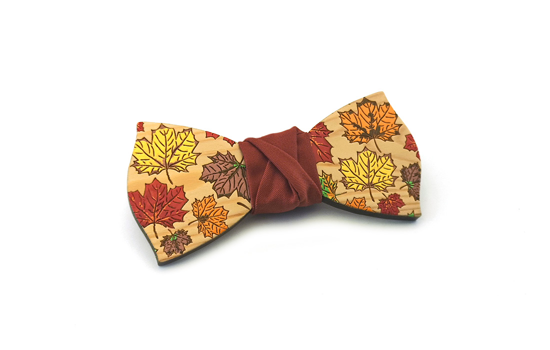 papillon legno foglie acero autunno dipinto a mano gigetto1910